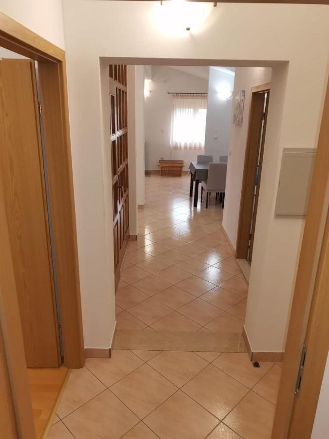 Trilj Apartman Jurika Εξωτερικό φωτογραφία