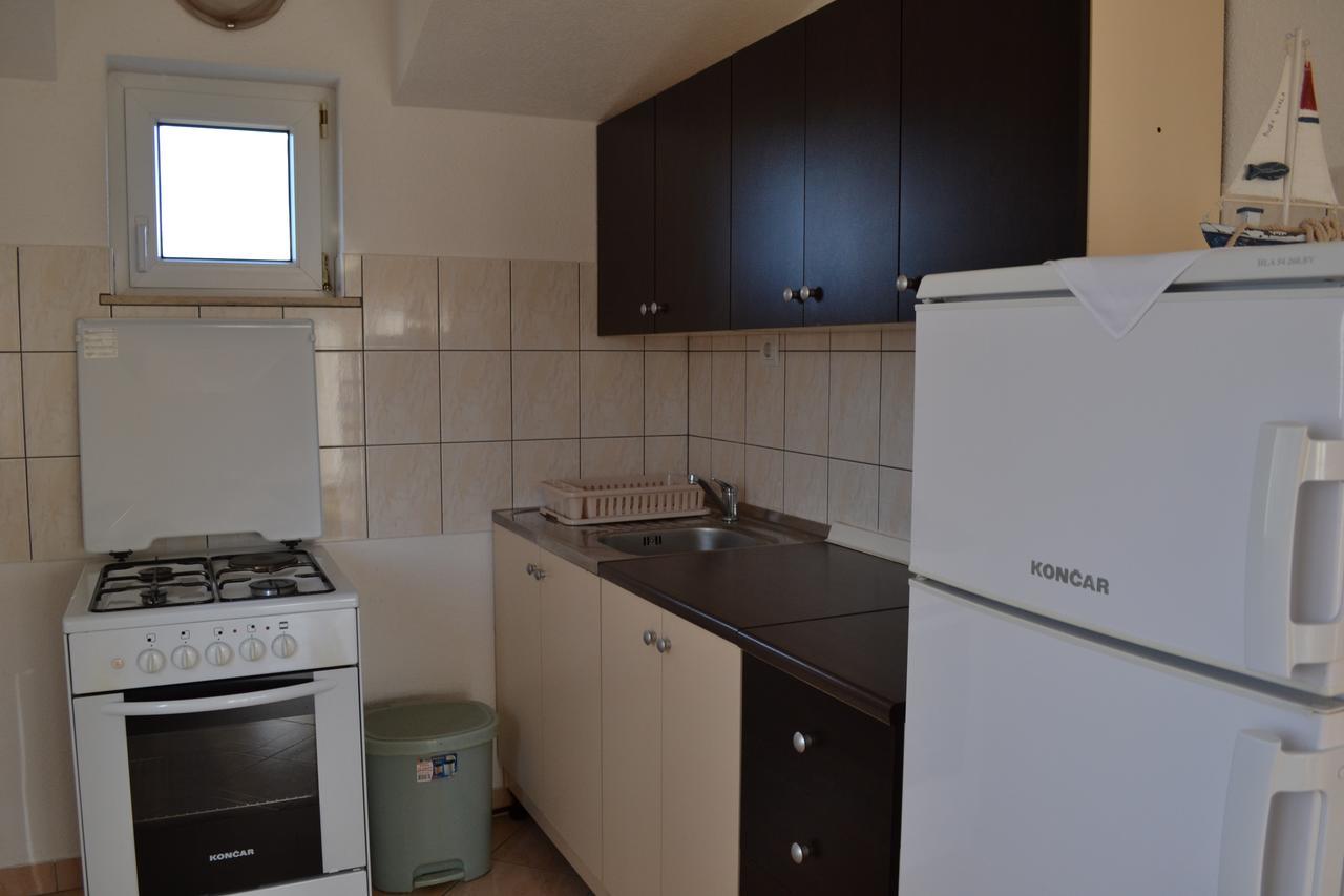 Trilj Apartman Jurika Εξωτερικό φωτογραφία